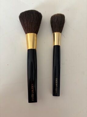 Estee Lauder Black and Gold Face Brush Set with Brown Bristles